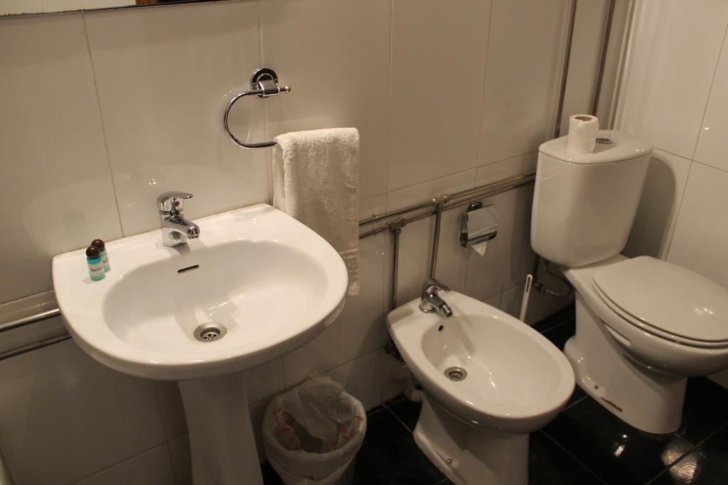 Hostel Avenida Coimbra Zewnętrze zdjęcie